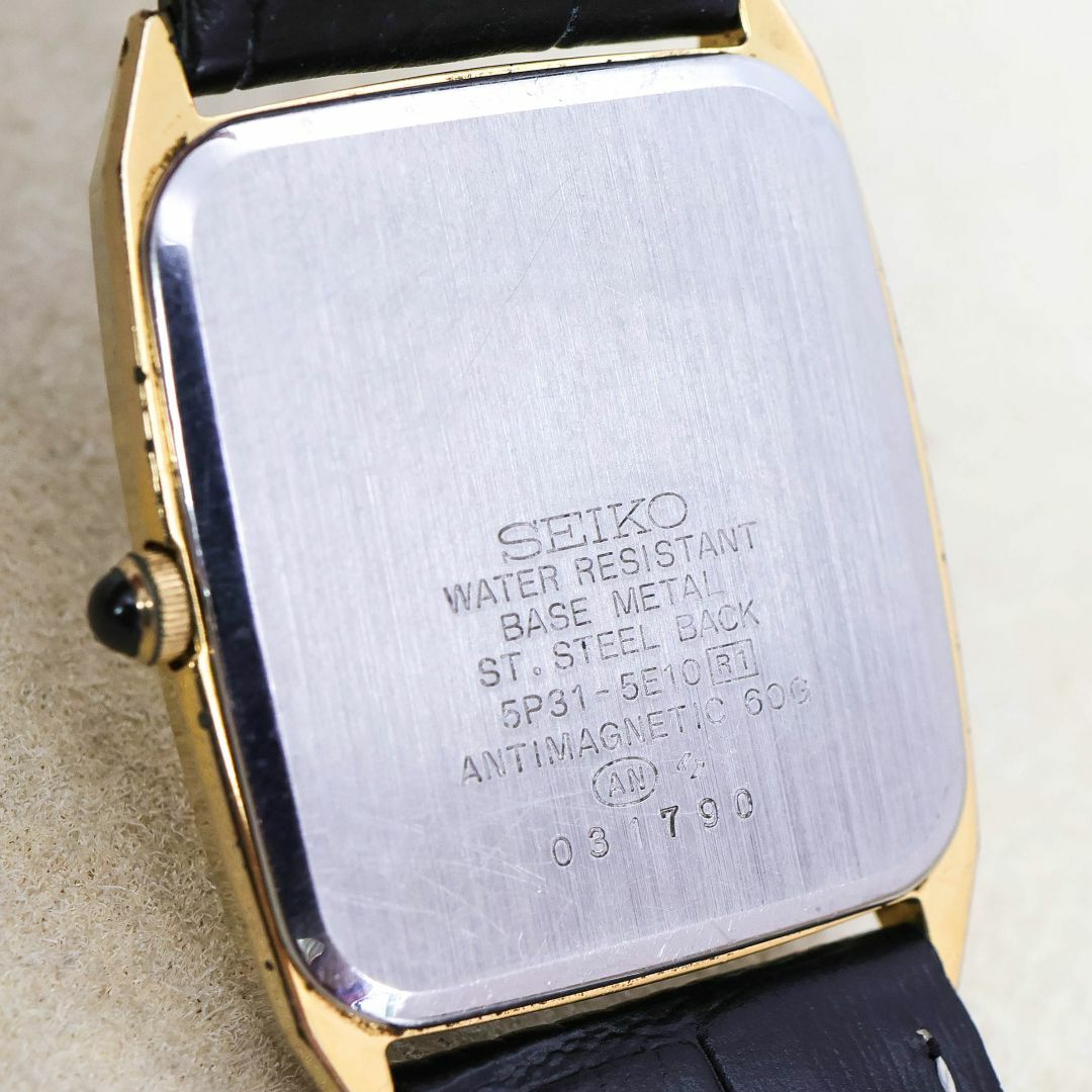 SEIKO - 稼働 SEIKO 腕時計 ゴールド文字盤 新品レザーベルト SEIKO - 稼働 SEIKO 腕時計 ゴールド文字盤 新品レザーベルト