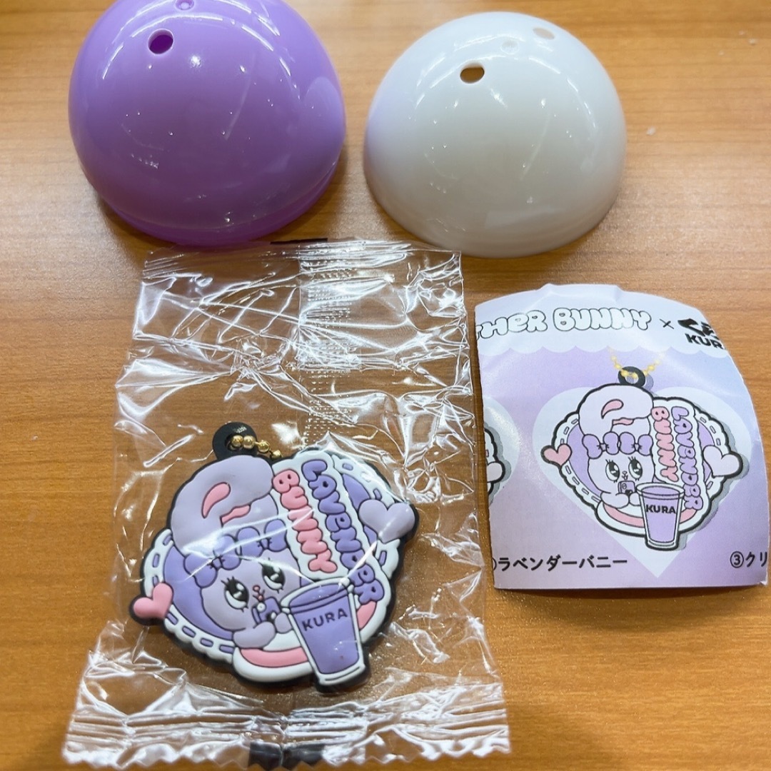 びっくらぽん エスターバニー ラベンダーバニー ラバーマスコット エンタメ/ホビーのおもちゃ/ぬいぐるみ(キャラクターグッズ)の商品写真