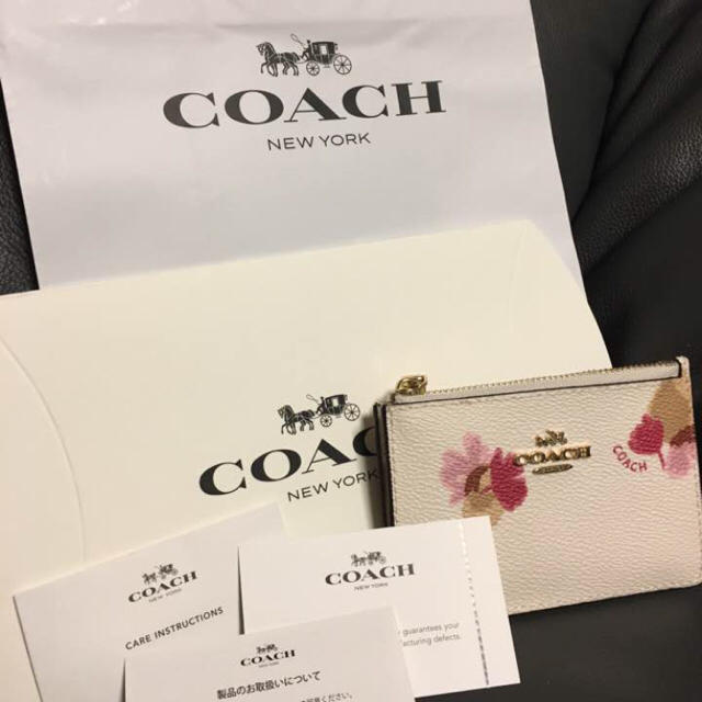 COACH(コーチ)の【新品未使用】コーチ キーリング付 パスケース&コインケース メンズのファッション小物(コインケース/小銭入れ)の商品写真