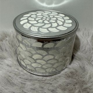 ゲラン(GUERLAIN)のGUERLAINゲランメテリオットハーリーホワイトパステルホワイト04限定(フェイスパウダー)