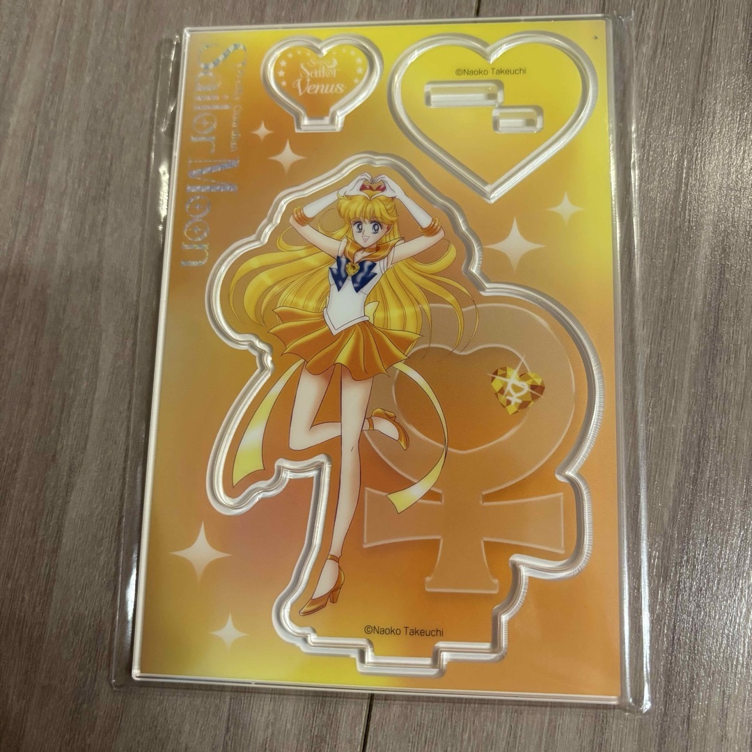 セーラームーン(セーラームーン)のセーラームーン アクリルスタンド ヴィーナス 原画 ローソン エンタメ/ホビーのおもちゃ/ぬいぐるみ(キャラクターグッズ)の商品写真