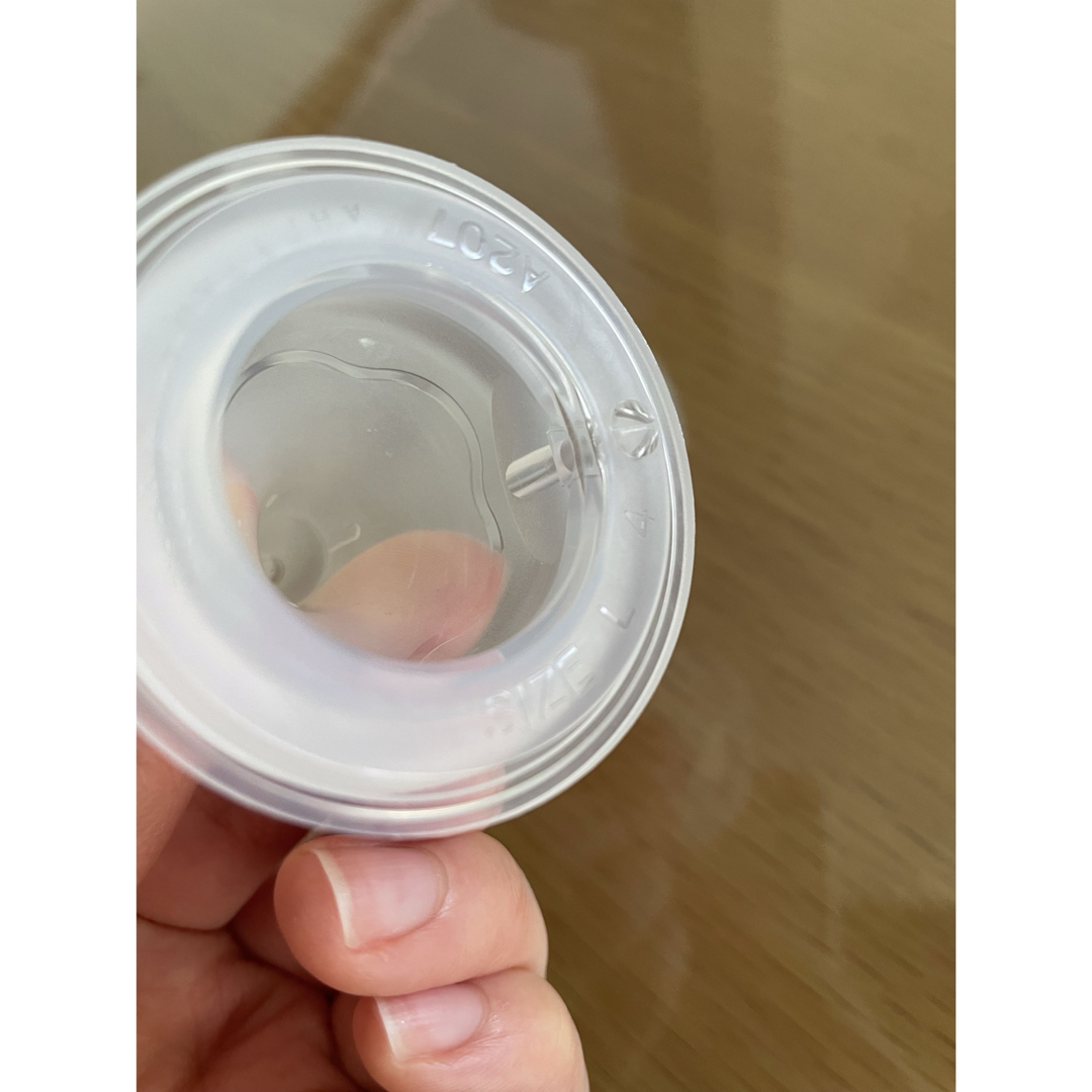 Pigeon(ピジョン)の母乳実感 乳首L 4個 キッズ/ベビー/マタニティの授乳/お食事用品(哺乳ビン用乳首)の商品写真