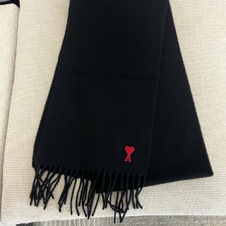 ami(マフラー/ショール)のフリマアイテム一覧 ami(マフラー/ショール)のフリマアイテム一覧