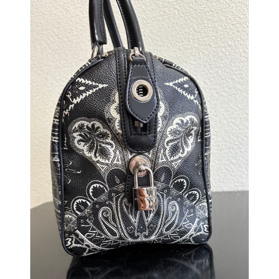 ❤️ETRO ❤️エトロ ペイズリー柄 ボストンバッグ黒南京錠角