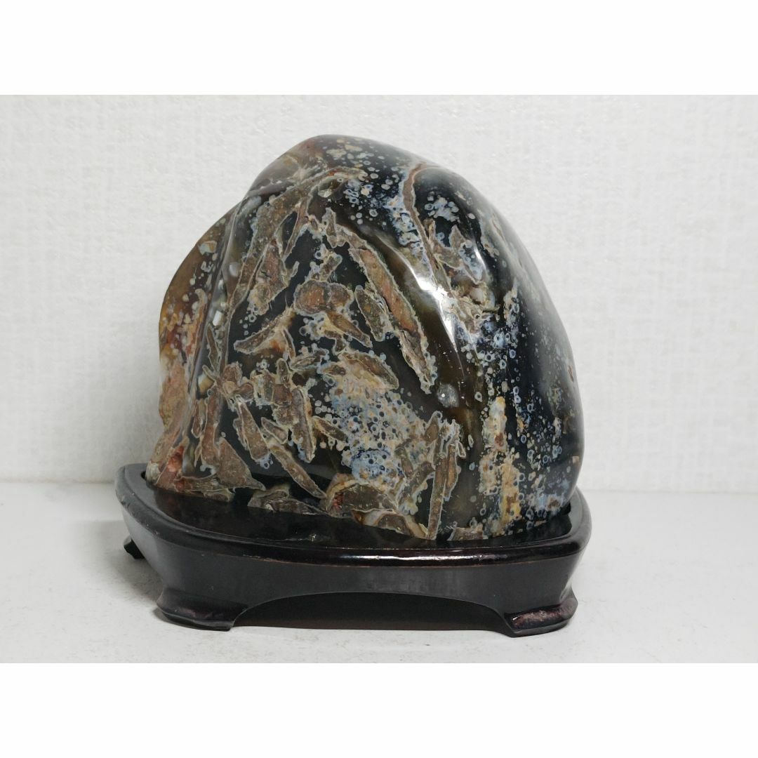 瑪瑙 1.7kg メノウ 原石 鑑賞石 自然石 誕生石 鉱石 鉱物 水石 宝石