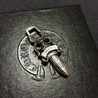 クロムハーツ(Chrome Hearts)の初期型 クロムハーツ ダガー チャーム ペンダント(ネックレス)