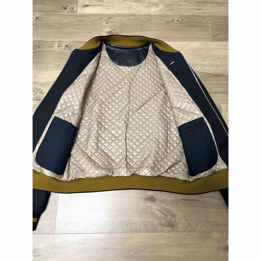DOLCE&GABBANA - 付属品付き DOLCE&GABBANA ゴールド刺繍入り DOLCE&GABBANA - 付属品付き DOLCE&GABBANA ゴールド刺繍入り