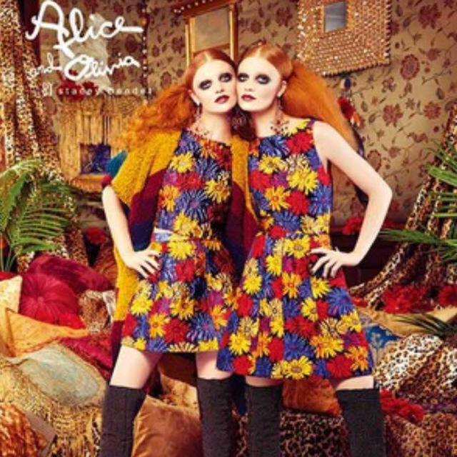 Alice+Olivia(アリスアンドオリビア)のアリスアンドオリビア レディースのワンピース(ミニワンピース)の商品写真