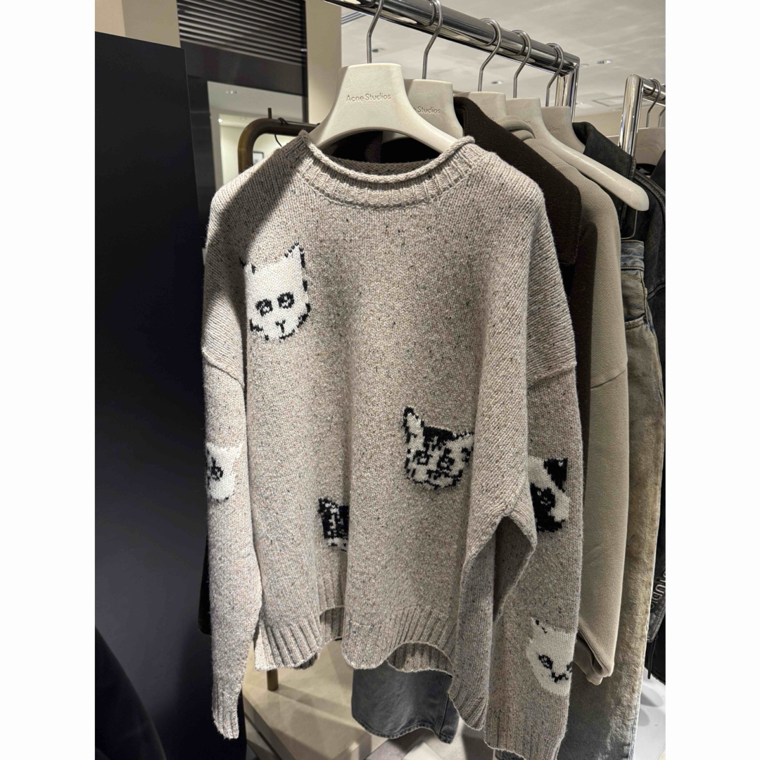 Acne StudiosキャットジャガードニットLサイズの通販 by KURO Acne StudiosキャットジャガードニットLサイズの通販 by KURO