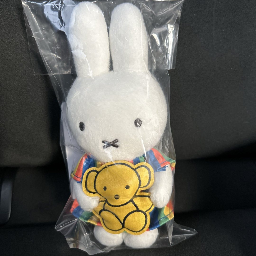 miffy - ミッフィー 70周年記念 カラフルワンピース&くまちゃん miffy - ミッフィー 70周年記念 カラフルワンピース&くまちゃん