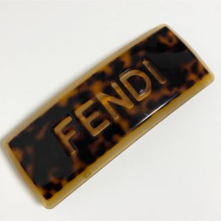 FENDI(ヘアアクセサリー)のフリマアイテム一覧 FENDI(ヘアアクセサリー)のフリマアイテム一覧