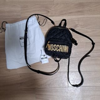 MOSCHINO(リュック/バックパック)のフリマアイテム一覧 MOSCHINO(リュック/バックパック)のフリマアイテム一覧