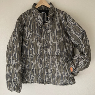 STUSSY(ダウンジャケット)のフリマアイテム一覧 STUSSY(ダウンジャケット)のフリマアイテム一覧