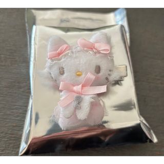 サンリオ(サンリオ)の白猫バレリーナ　ヘアクリップ　チャーミー(キャラクターグッズ)