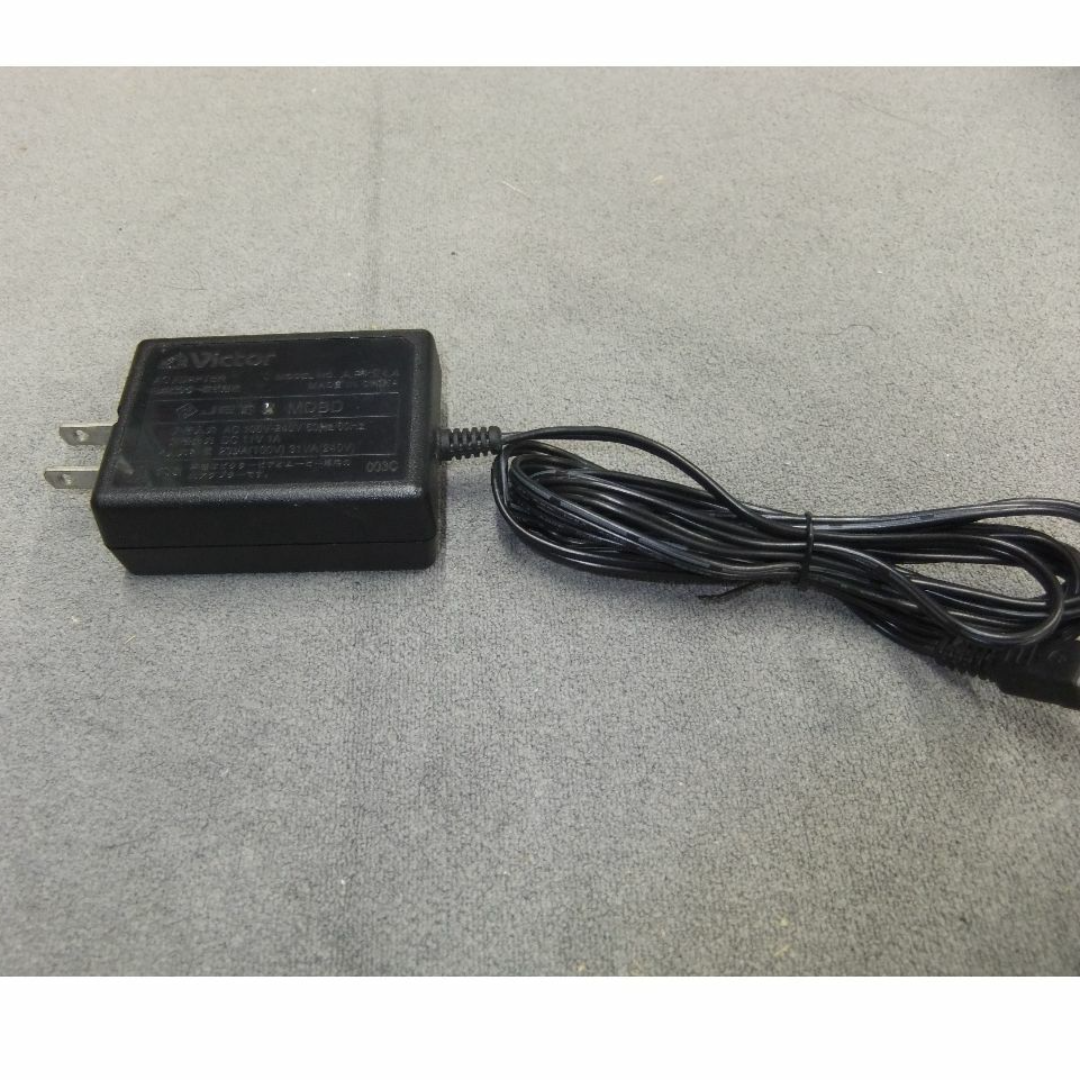 Victor - ビクター ACアダプター AP-V14 中古品