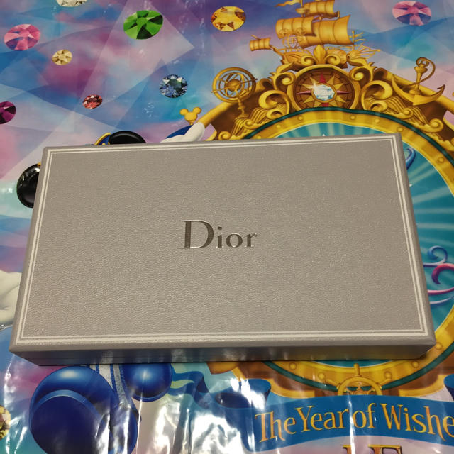 Dior(ディオール)のお値下げ✨Dior ディオール ミニ ネイル キット コスメ/美容のネイル(マニキュア)の商品写真