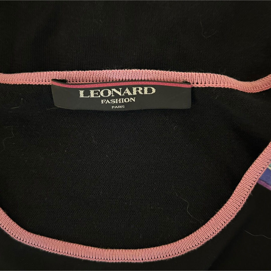 *LEONARD 半袖Tシャツ ブラック カラフル模様*カンカン素材 LEONARD - *LEONARD 半袖Tシャツ ブラック カラフル模様