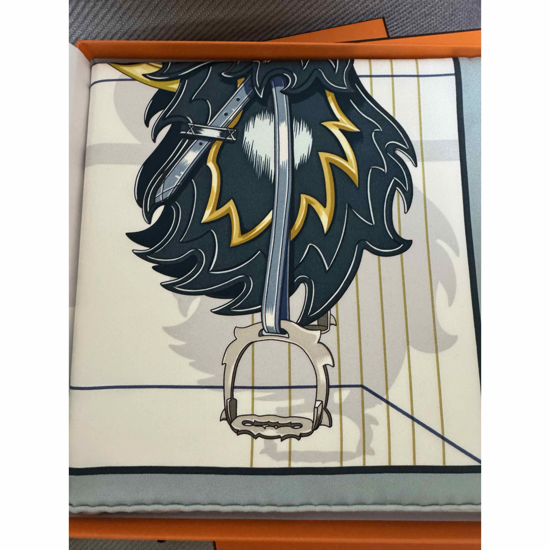 HERMES - 新品未使用 エルメス Hermes カレ 90 《すべては鞍の中 HERMES - 新品未使用 エルメス Hermes カレ 90 《すべては鞍の中