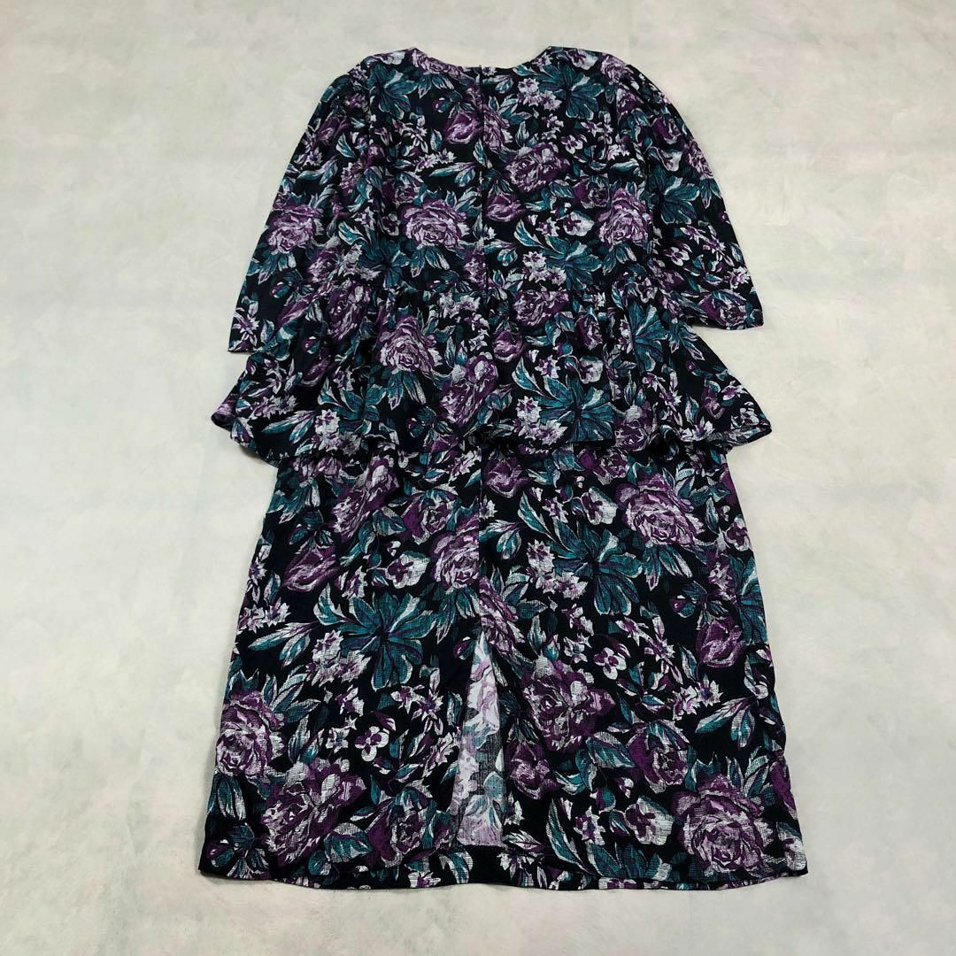 VINTAGE - 昭和レトロ花柄バラ長袖ワンピースレーヨン100%フリル VINTAGE - 昭和レトロ花柄バラ長袖ワンピースレーヨン100%フリル