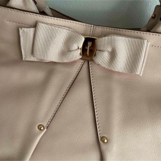 Salvatore Ferragamo - 保存袋付き Ferragamo フェラガモ ヴァラ Salvatore Ferragamo - 保存袋付き Ferragamo フェラガモ ヴァラ