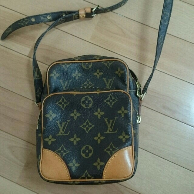 LOUIS VUITTON(ルイヴィトン)の【あられ様専用】ルイヴィトン  アマゾン レディースのバッグ(ショルダーバッグ)の商品写真