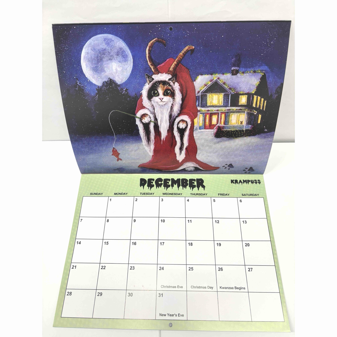 【新品】怖い猫　カレンダー　SCAREDY CATS 2025 CALENDAR エンタメ/ホビーの雑誌(生活/健康)の商品写真