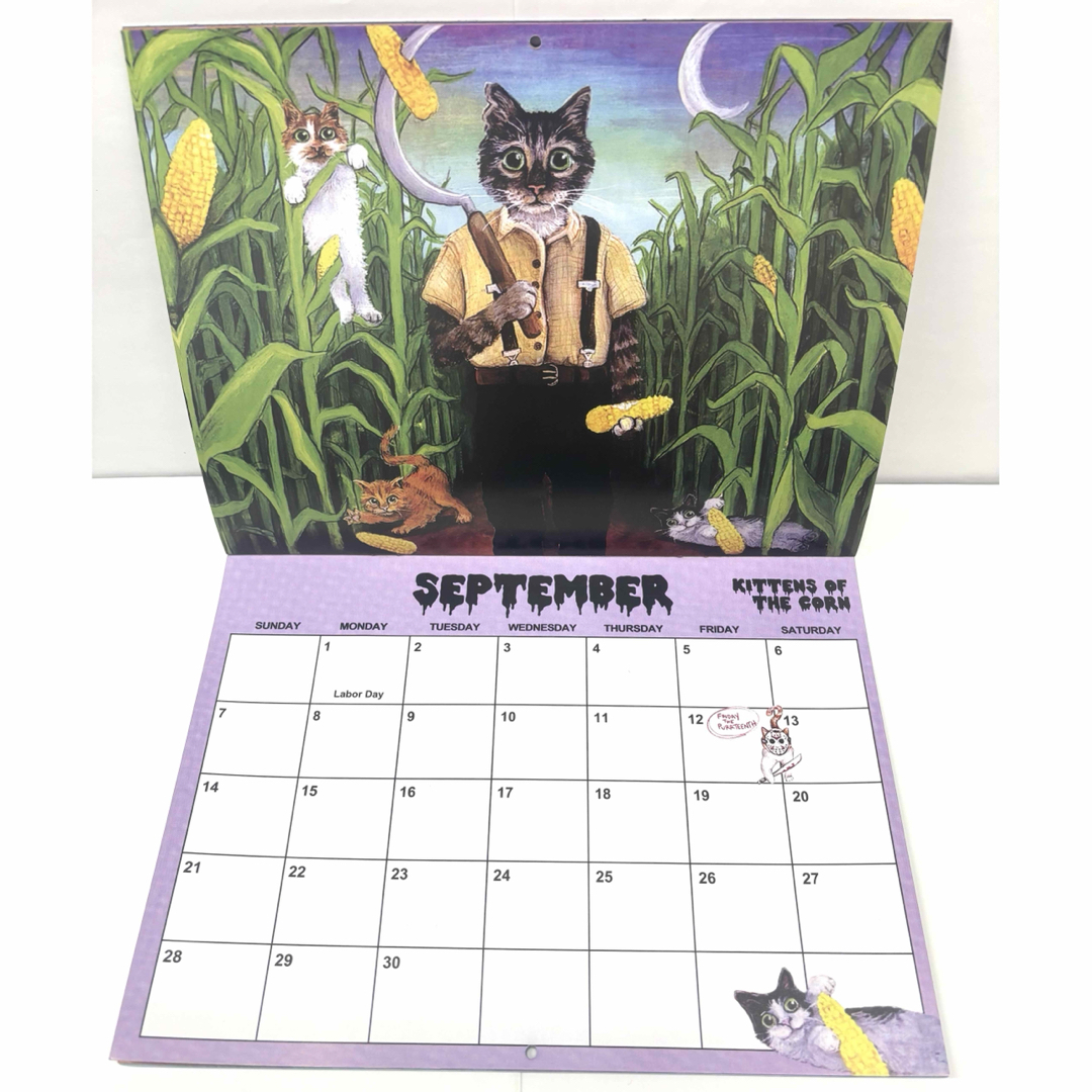 【新品】怖い猫　カレンダー　SCAREDY CATS 2025 CALENDAR エンタメ/ホビーの雑誌(生活/健康)の商品写真