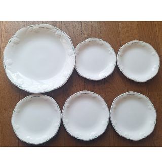 GIVENCHY(食器 ・ ホワイト/白色系)のフリマアイテム一覧 GIVENCHY(食器 ・ ホワイト/白色系)のフリマアイテム一覧