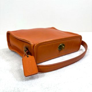 COACH(バッグ ・ オレンジ/橙色系)のフリマアイテム一覧 COACH(バッグ ・ オレンジ/橙色系)のフリマアイテム一覧