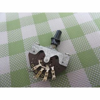 Fender - stackpole 1Meg Ω 1971年製 (tele jaguar等にの通販 by Fender - stackpole 1Meg Ω 1971年製 (tele jaguar等にの通販 by