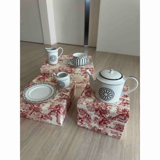 Christian Dior(食器)のフリマアイテム一覧 Christian Dior(食器)のフリマアイテム一覧