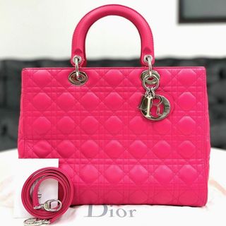 Christian Dior(ピンク/桃色系)のフリマアイテム一覧 Christian Dior(ピンク/桃色系)のフリマアイテム一覧