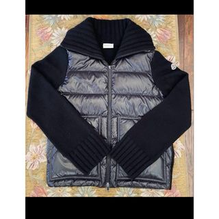 MONCLER - 美品 モンクレール BAGAUD ボア リバーシブル 14A 白 MONCLER - 美品 モンクレール BAGAUD ボア リバーシブル 14A 白