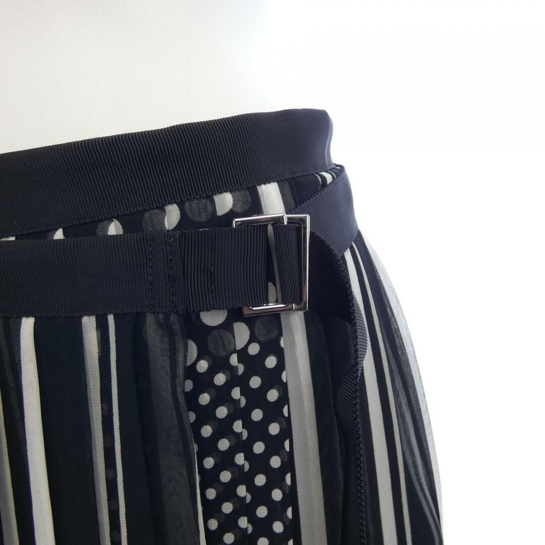 sacai - サカイ SACAI スカートの通販 by KOMEHYO ONLINE ラクマ sacai - サカイ SACAI スカートの通販 by KOMEHYO ONLINE ラクマ