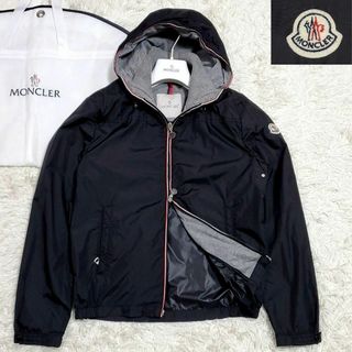 MONCLER(ナイロンジャケット ・ ブラック/黒色系)のフリマ MONCLER(ナイロンジャケット ・ ブラック/黒色系)のフリマ
