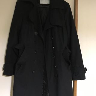 ザラ(ZARA)の【美品】ZARA ザラ  トレンチコート  黒  XS(トレンチコート)