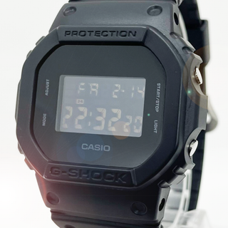 ジーショック(G-SHOCK)のカシオ G-SHOCK Solid Colors ブラック DW-5600BB(腕時計(デジタル))