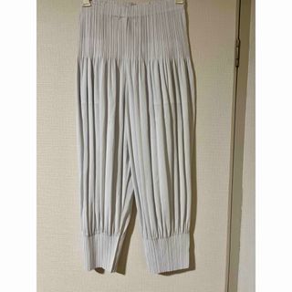 PLEATS PLEASE ISSEY MIYAKE(サルエルパンツ)のフリマアイテム一覧 PLEATS PLEASE ISSEY MIYAKE(サルエルパンツ)のフリマアイテム一覧