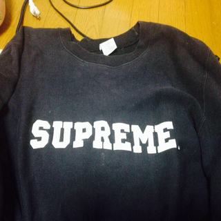 シュプリーム(Supreme)のsupremeスウェット(トレーナー/スウェット)