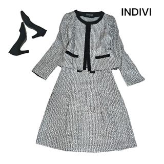 INDIVI - 【美品】INDIVI V.A.I. 高級 シルク混 スーツ セット INDIVI - 【美品】INDIVI V.A.I. 高級 シルク混 スーツ セット