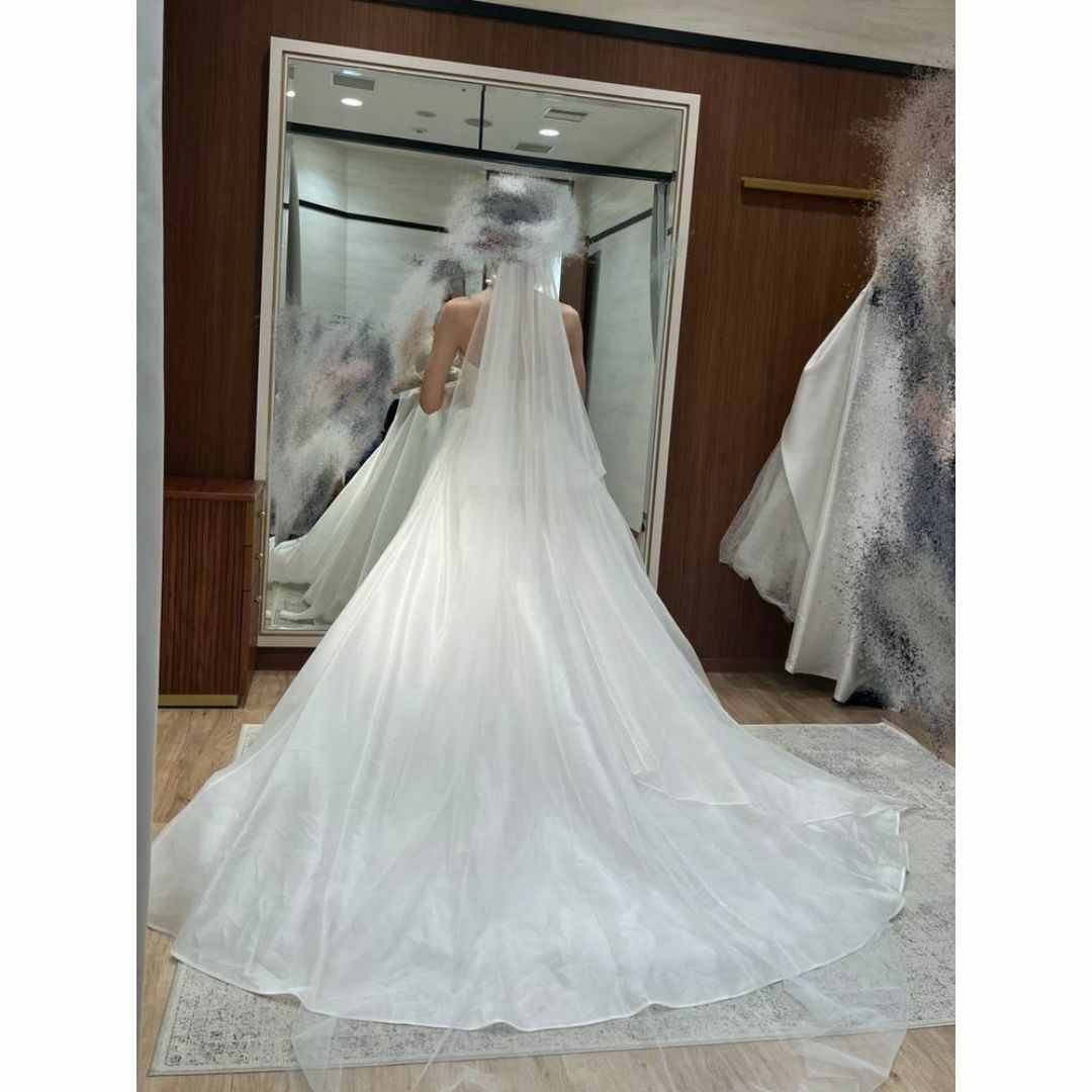 ウエディングドレス ベアトップ Aライン 滑らか ふわふわドレス 結婚式