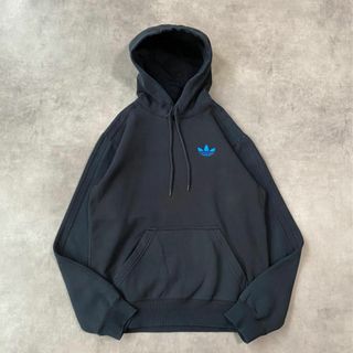 adidas(パーカー ・ ブルー・ネイビー/青色系)のフリマ adidas(パーカー ・ ブルー・ネイビー/青色系)のフリマ