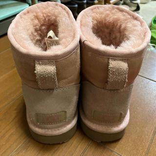 UGG - ☆新品☆UGG☆クラシックショートシークイン (Black/W6 UGG - ☆新品☆UGG☆クラシックショートシークイン (Black/W6