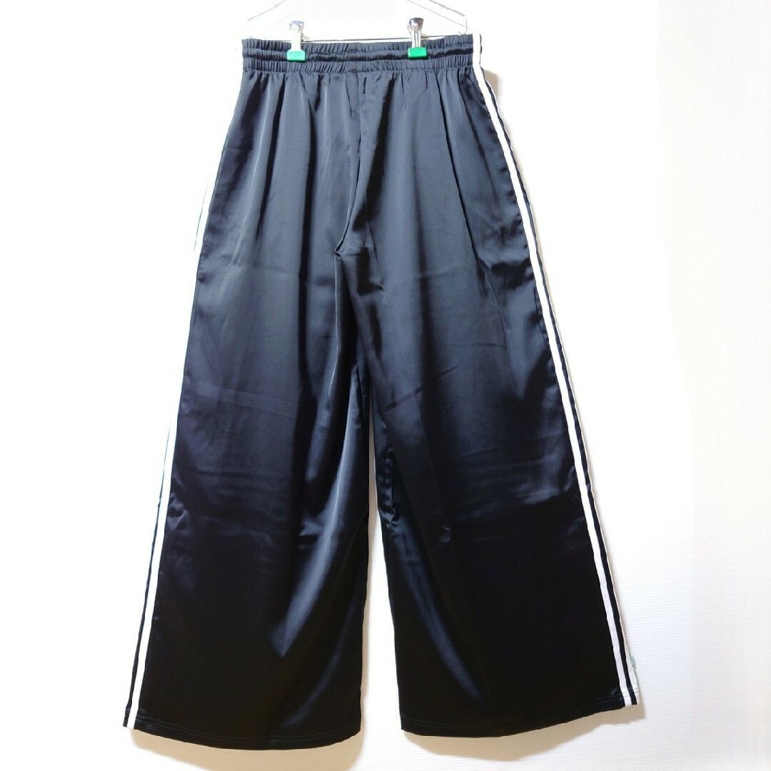adidas Originals - 【新品上下】黒3XL☆サテンファイヤーバード adidas Originals - 【新品上下】黒3XL☆サテンファイヤーバード