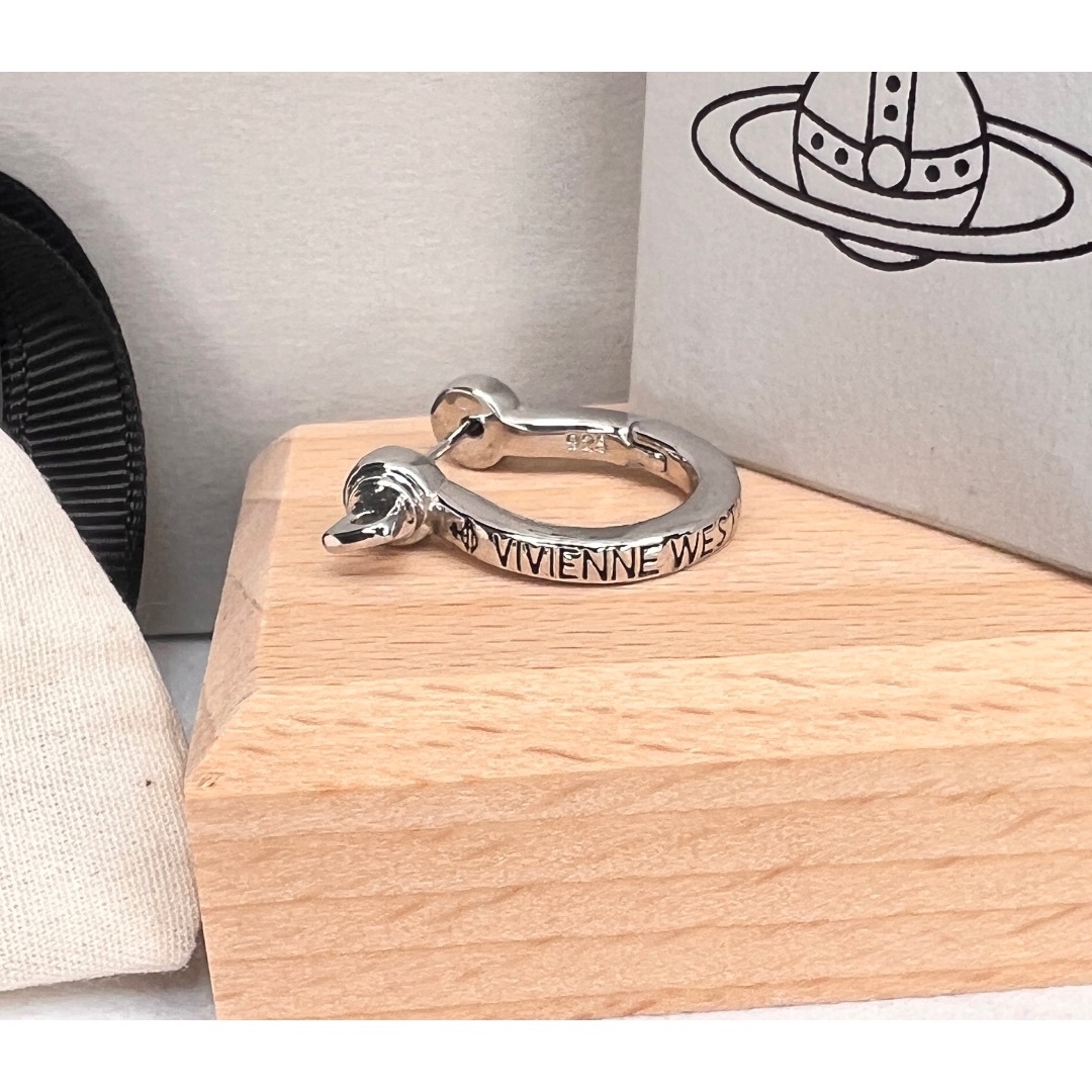 Vivienne Westwood - ヴィヴィアンウエストウッド フープ ピアス Vivienne Westwood - ヴィヴィアンウエストウッド フープ ピアス