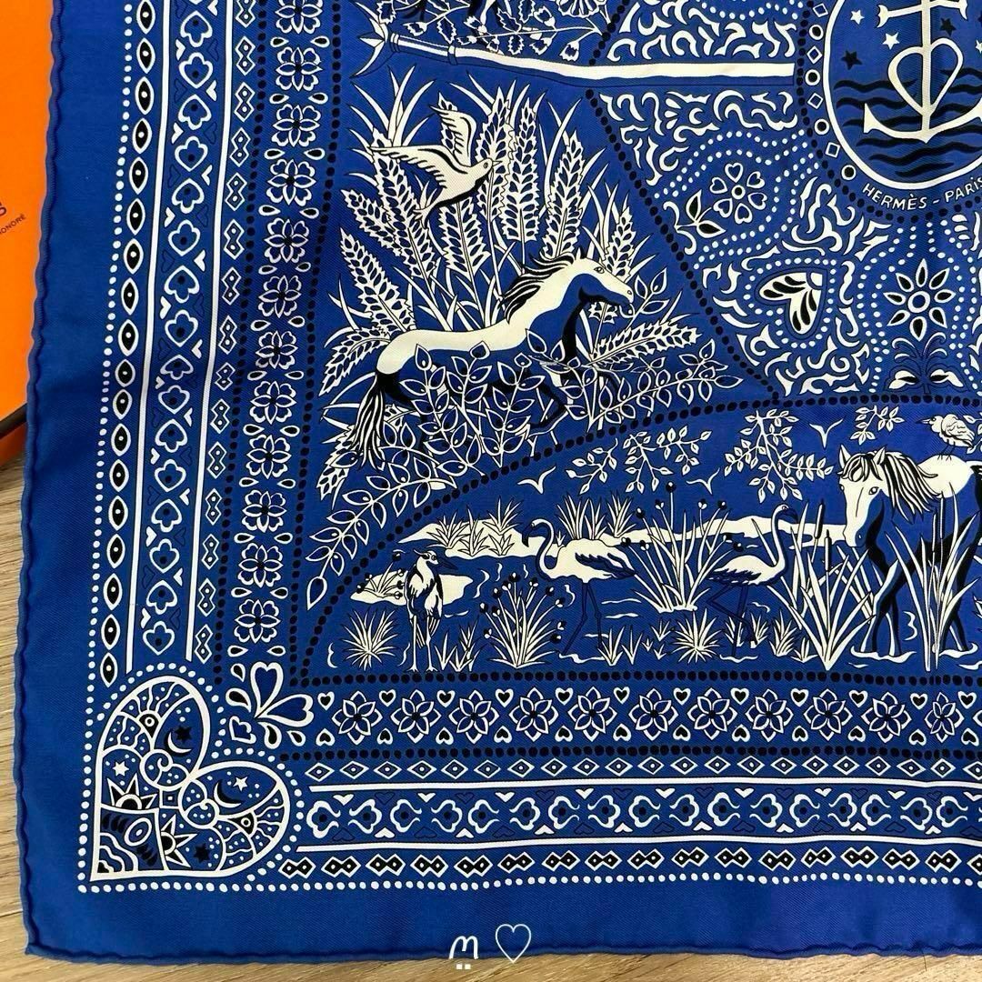HERMES - HERMESエルメス カレ55 空と海の間 バンダナ柄 シルク HERMES - HERMESエルメス カレ55 空と海の間 バンダナ柄 シルク