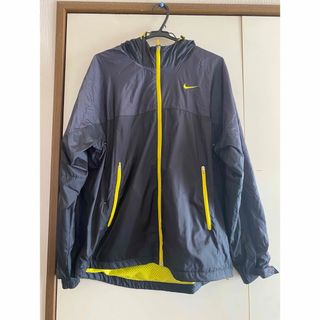 NIKE(ナイロンジャケット ・ イエロー/黄色系)のフリマ NIKE(ナイロンジャケット ・ イエロー/黄色系)のフリマ