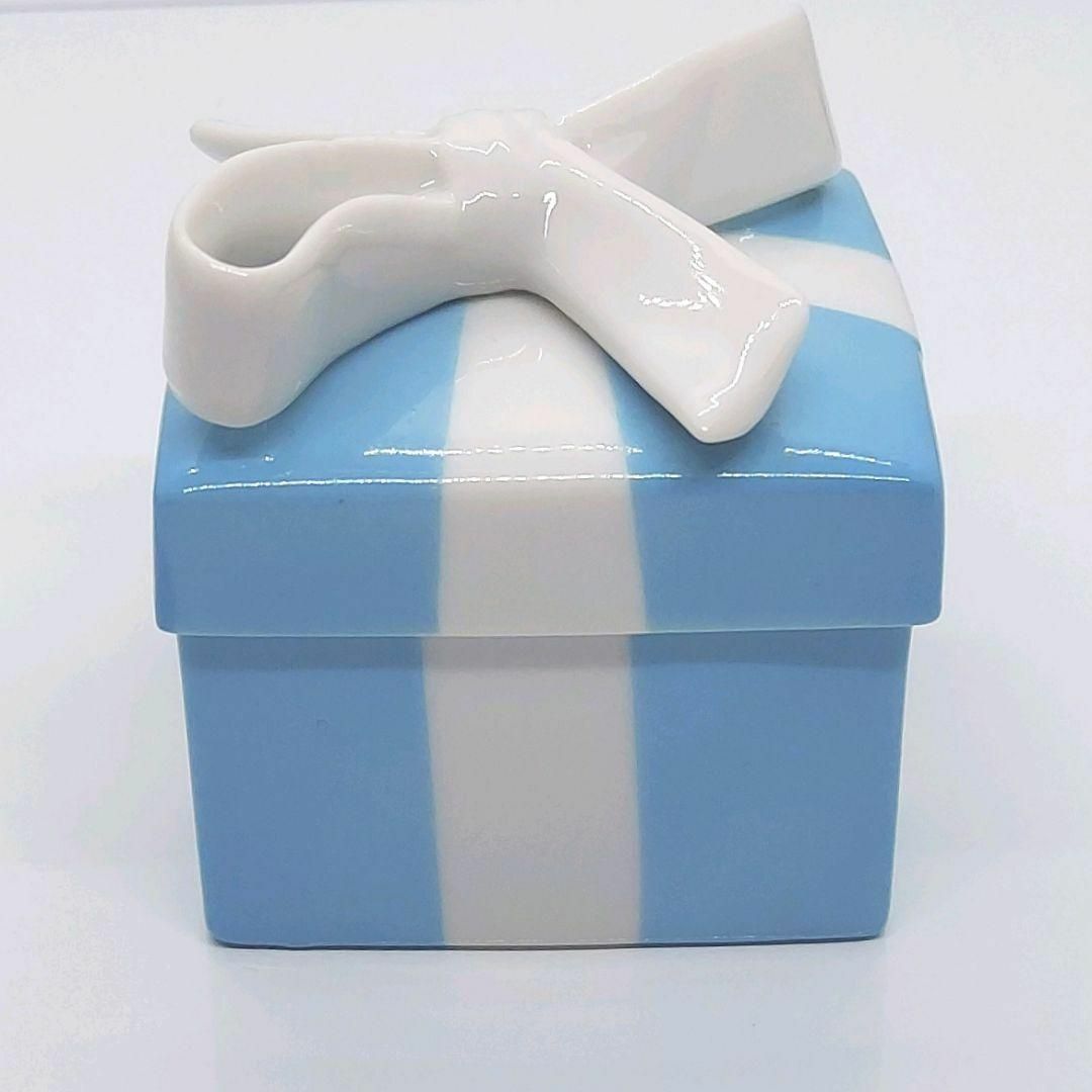 Tiffany & Co. - ティファニー 陶器 ミニブルーボウボックス