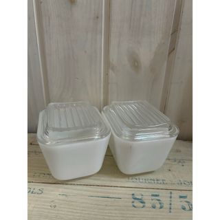 パイレックス(Pyrex)のオールドパイレックス　PYREX リフ　ホワイト　2点セット(容器)