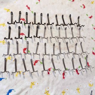 ダイソー(DAISO)の有効ボード用フック③ DAISOロジウム26個金古美14個セット(その他)